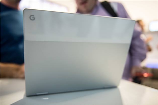 جوجل ستعلن عن الحاسب المحمول Pixelbook 2 بحواف أنحف في أكتوبر