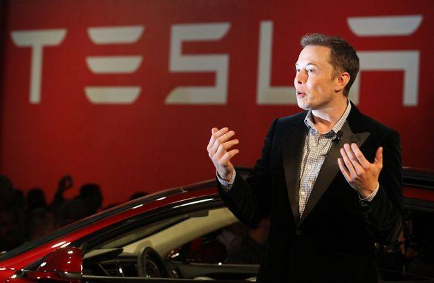 Tesla تتخطى Ford وتحقق رقم قياسى جديد فى بيع السيارات