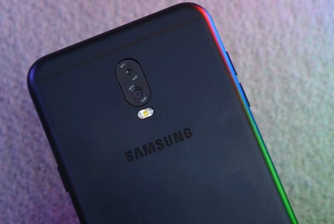 سامسونج تعلن رسمياً عن هاتف Galaxy J7+ بكاميرتين في الخلف