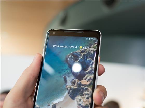 نسخة من هاتف Pixel 2 تم إلغاءها كانت ستأتي ببطارية 3830 ميلي أمبير