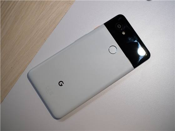 جوجل تطلق إعلان جديد لهاتف Pixel 2