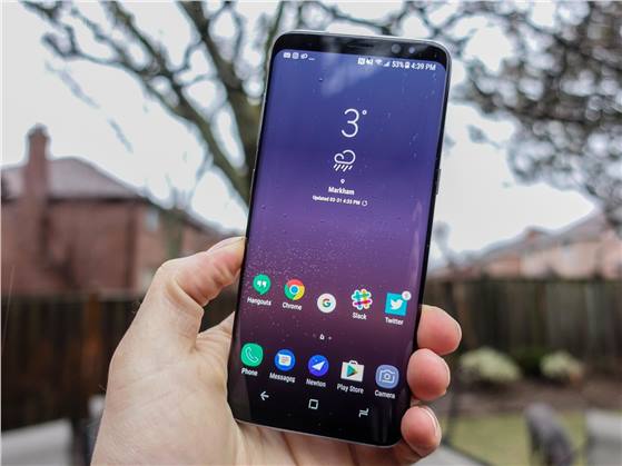 شاشة هاتف Galaxy S9 ستأخذ 90% من جهته الأمامية