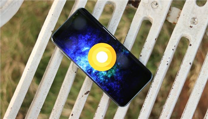 سامسونج تكشف عن سبب وقف تحديث أوريو لهاتف Galaxy S8