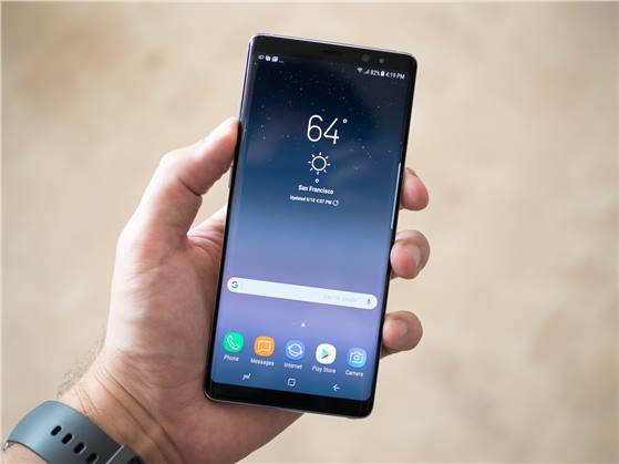 سامسونج تبدأ في إرسال تحديث أوريو لهاتف Galaxy Note 8