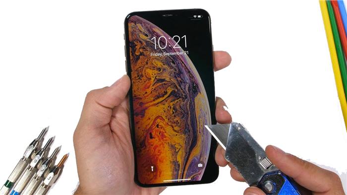 إختبار المتانة والصلابة للهاتف iphone XS Max فهل سينجو ؟