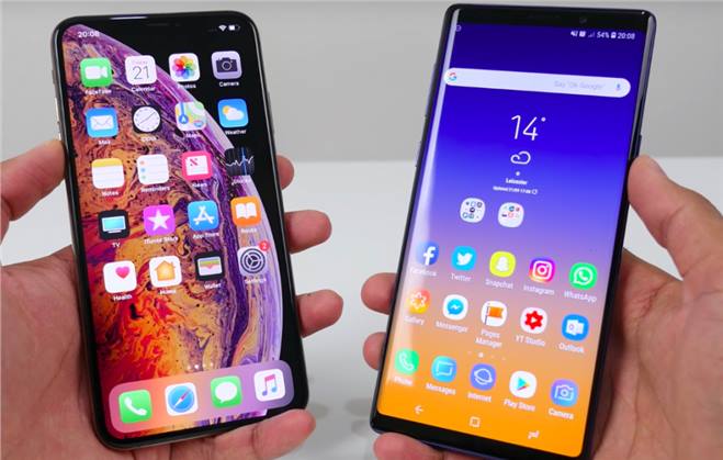 الهاتف iphone XS Max رائع ومثير للإعجاب ولكن Galaxy Note 9 هو الملك