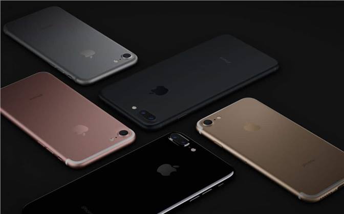 أبل تعمل على إصدارات iphone 7 و iphone 8 جديدة بعد قرار حظر مبيعاتها فى ألمانيا