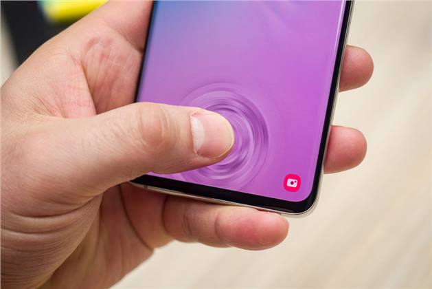 إختراق الهاتف Galaxy S10 عن طريق نسخة مطبوعة ثلاثية الأبعاد لبصمة الأصابع