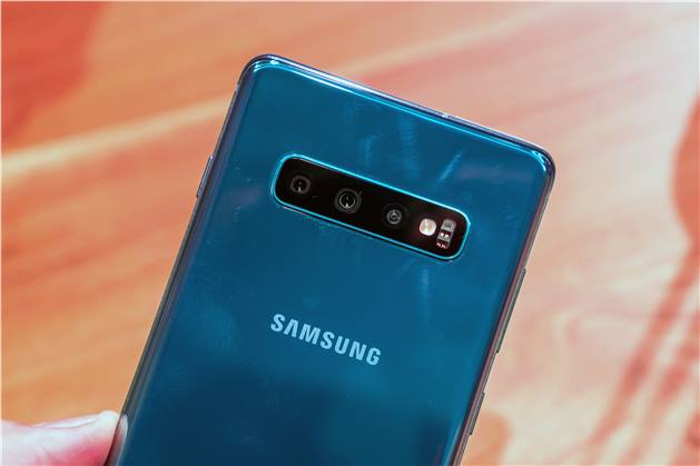 سامسونج ستضيف Night Mode لهواتف Galaxy S10 في أبريل أو مايو