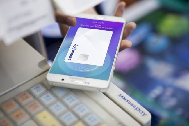 خدمة Samsung Pay تصل إلى 14 مليون مستخدم حول العالم