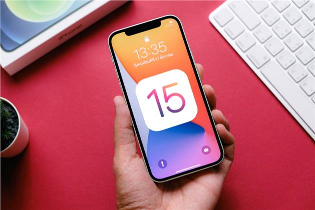 آبل تعلن رسمياً عن نظام iOS 15