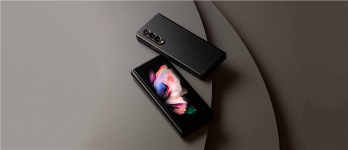 سامسونج تعلن رسمياً عن هاتف Galaxy Z Fold3 مع دعم S Pen وكاميرا مدمجة مع الشاشة