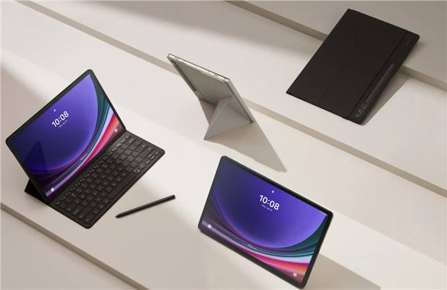 سامسونج تعلن عن سلسلة لوحيات Galaxy Tab S9 بشاشة OLED ومقاومة الماء وسعر 799 دولار