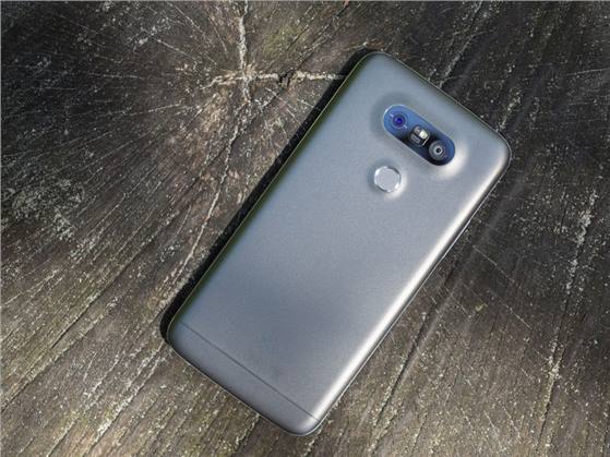 هاتف LG G6 لن يأتي ببطارية قابلة للإزالة وسيأتي بتصميم زجاجي ومعدني