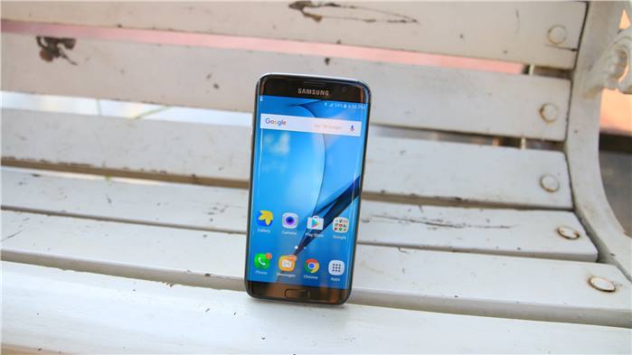 توقع بأن يتفوق هاتف Galaxy S8 Plus على هاتف Galaxy S8 من حيث المبيعات