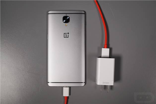 ون بلس تعلن عن توفر أول نسخة تجريبية من أندرويد نوجا لهاتف OnePlus 3