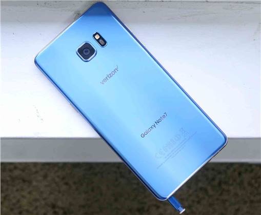 تقرير يكشف عن سبب إنفجار هاتف Galaxy Note 7 والذي ستعلن عنه سامسونج يوم 23 يناير