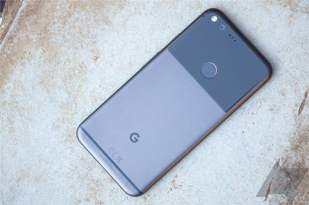 مقارنة جديدة بين كاميرا هاتف Pixel XL وكاميرا هاتف iPhone 7 Plus