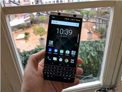 بلاكبيري تعلن رسمياً عن هاتف KeyOne بلوحة مفاتيح فعلية وأندرويد 7.1