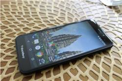 الإعلان عن هاتف بلاكبيري Aurora