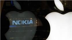 نوكيا وأبل أصدقاء من جديد