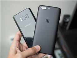 هل يتفوق Galaxy S8 على هاتف OnePlus 5 في سرعة الشحن؟