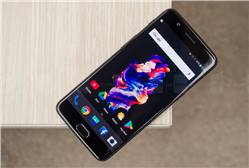 مشكلة جديدة يعانى منها أصحاب OnePlus 5