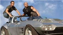 سرقه شاحنه محمله بهواتف ايفون على طريقة فيلم fast and furious