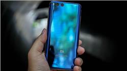 هاتف شاومي Mi 7 سيأتي بشاشة OLED من تصنيع سامسونج