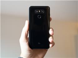 هاتف LG G7 سيأتي بشاشة OLED ورامات 6 جيجا وقادم في مارس