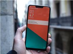 أسوس تعلن عن هاتفي Zenfone 5 و 5z بقطع في الشاشة ورامات 8 جيجا بايت