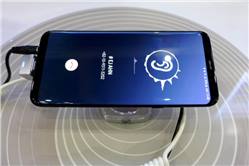 تقنية جديدة من سامسونج وإل جي تحول الشاشة إلى سماعة مكالمات