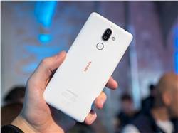 هاتف Nokia 9 قادم في سبتمبر بكاميرا قوية وبصمة مدمجة مع الشاشة