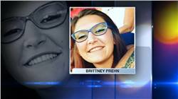 فتاء تبلغ من العمر 22 عام أصابها البرق فى أذنها أثناء مكالمة هاتفية