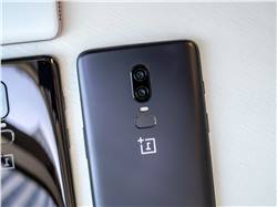 هاتف OnePlus 6T سيتوفر للبيع في أكتوبر بسعر أعلى من OnePlus 6