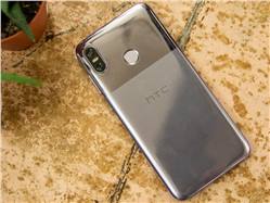 إتش تي سي: مستمرين في سوق الهواتف الذكية