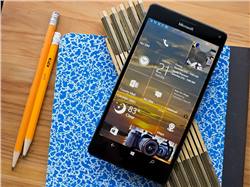 مايكروسوفت توصي مستخدمي Windows 10 Mobile بإستخدام أندرويد أو iOS