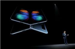 سامسونج تلغي حدث إطلاق هاتف Galaxy Fold في سنغافورة وأسبانيا بسبب الشاشة