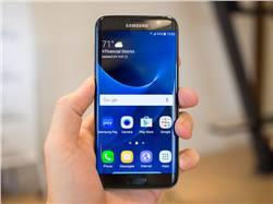 سامسونج ستوفر غطاء حماية لهاتف Galaxy S8 مصنوع من جلد الكانتارا