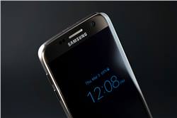 هاتف سامسونج Galaxy S8 قد يأتي بنسختين بشاشة 5.7 و 6.2 بوصة